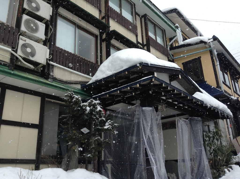 Kawahiro Hotel Nozawaonsen Bagian luar foto