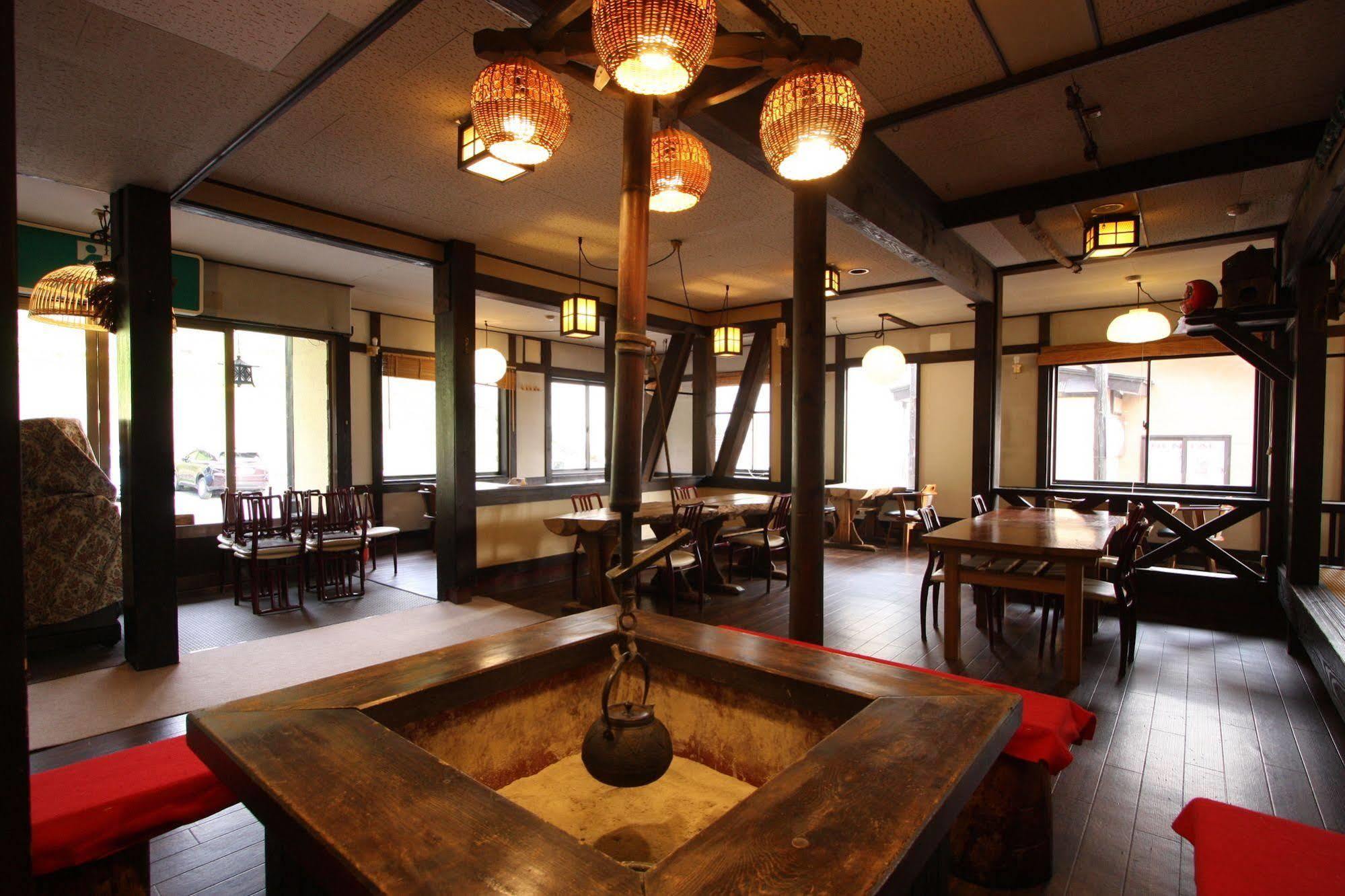 Kawahiro Hotel Nozawaonsen Bagian luar foto